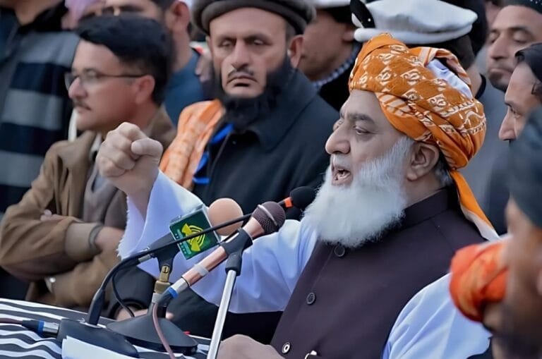 فضل الرحمان نے مدارس کے بل پر حکومت کی خاموشی پر تنقید کرتے ہوئے کہا کہ مدارس کی بقاء کے لیے سخت فیصلے کیے جائیں گے۔"