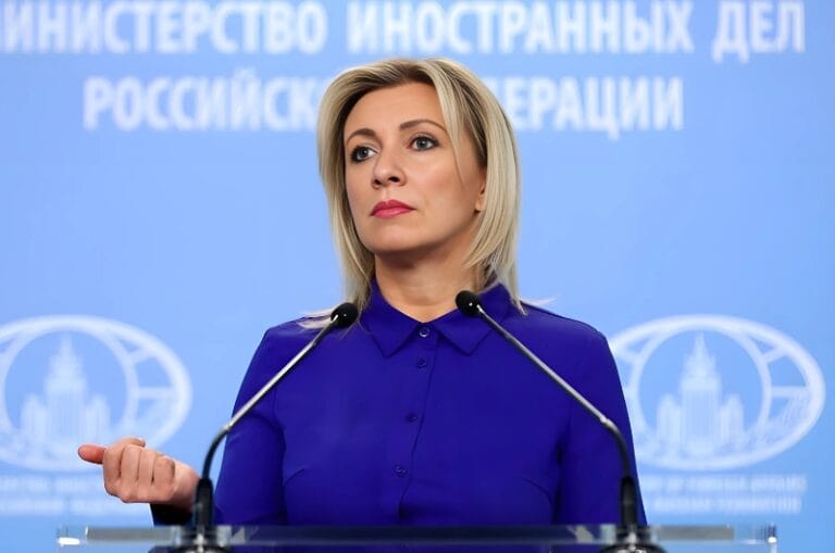 روس نے امریکہ میں بڑھتے ہوئے سیاسی تنازعات اور خطرات کے پیش نظر اپنے شہریوں کو سفر سے روک دیا۔