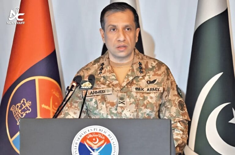 ترجمان افواج پاکستان نے بھارتی آرمی چیف کے بے بنیاد بیان کو مسترد کرتے ہوئے اسے خطے کے امن کے لیے خطرہ قرار دیا اور عالمی برادری سے نوٹس لینے کی اپیل کی۔