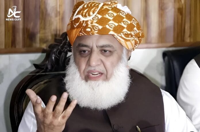 مولانا فضل الرحمان نے معیشت، مدارس، سودی نظام، 26ویں آئینی ترمیم اور حکومتی کارکردگی پر شدید تنقید کی۔