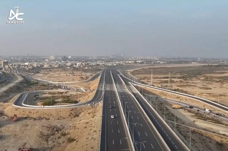 ہب پل بلوچستان اور سندھ کے درمیان ایک اہم ترقیاتی منصوبہ ہے جو تجارتی، سماجی اور ماحولیاتی فوائد فراہم کر رہا ہے۔