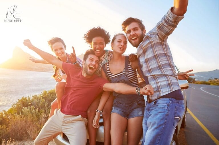 ہنسی ذہنی سکون، تناؤ میں کمی، دل کی صحت اور مثبت جذبات کو فروغ دینے میں مدد دیتی ہے۔