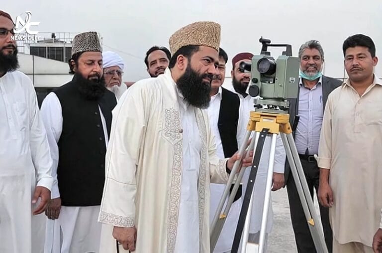 رمضان المبارک 2025 کا چاند دیکھنے کے لیے رویت ہلال کمیٹی کا اجلاس آج پشاور میں ہوگا جبکہ سپارکو کے مطابق آج چاند نظر آنے کا امکان نہیں اور پہلا روزہ اتوار کو ہوگا۔