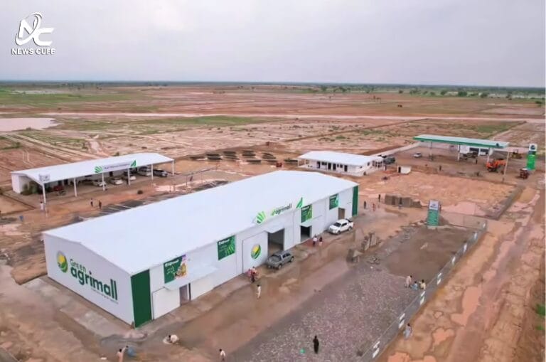 خصوصی سرمایہ کاری سہولت کونسل کے گرین پاکستان انیشیٹو کے تحت زرعی ترقی، جدید آبپاشی، کسانوں کی تربیت، معیاری بیجوں کی فراہمی اور برآمدات میں اضافے کے اقدامات جاری ہیں تاکہ معیشت کو مستحکم بنایا جا سکے۔