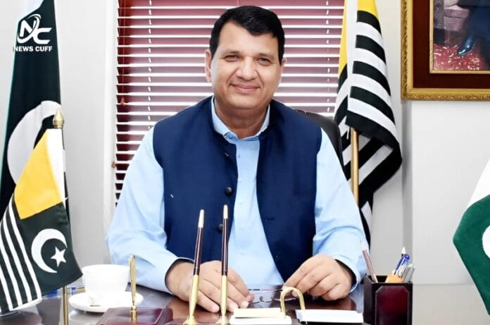 امیر مقام نے عمران خان کو ٹرمپ اور زیلنسکی معاملے سے سبق سیکھنے کا مشورہ دیتے ہوئے اپوزیشن اتحاد کو ذاتی مفادات کا کھیل قرار دیا۔