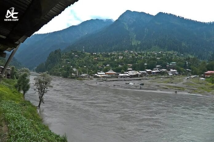 بھارت نے دریائے جہلم میں پانی چھوڑ دیا