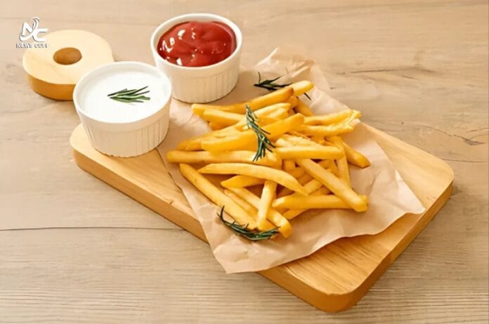 مصالحہ دار آلو کے چپس: شام کی چائے کا مثالی ساتھی