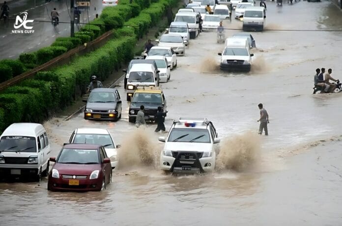 پنجاب میں طوفانی بارشوں سے تباہی، مختلف حادثات میں 10 افراد جاں بحق