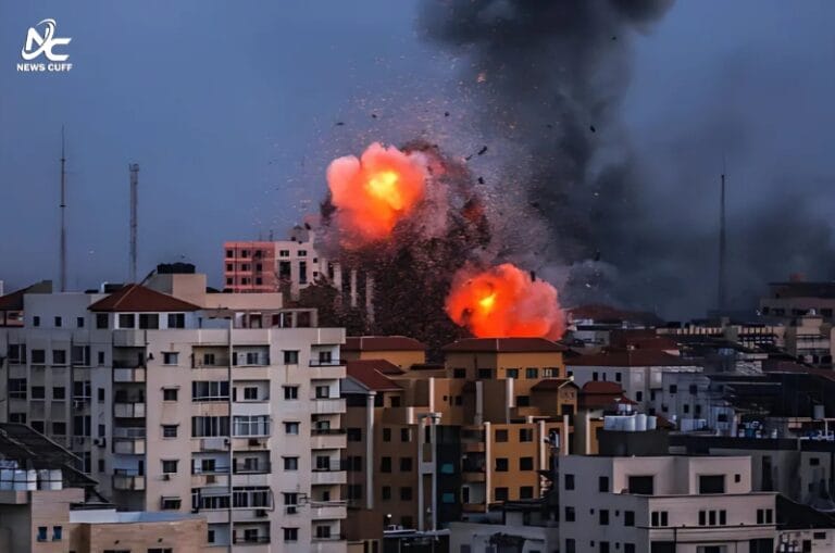 ایرانی میزائل حملے میں تل ابیب کی عمارتوں کی تباہی کی تصاویر منظر عام پر آگئیں