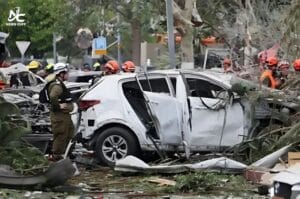 ایران کا اسرائیل پر جوابی میزائل حملہ، درجنوں افراد زخمی، مشرق وسطیٰ میں کشیدگی عروج پر