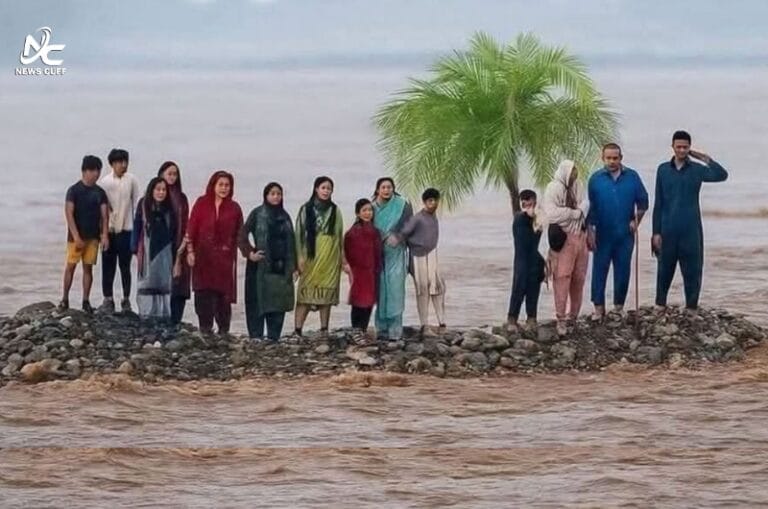 دریا میں تصویر بنوارہے تھے'، سانحہ سوات میں زندہ بچ جانیوالے شخص نے کیا بتایا؟