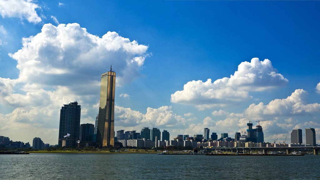 Seoul skyline across the Han River in South Korea, where the Global AI and Digital Summit 2026 is being held from October 19 to 22