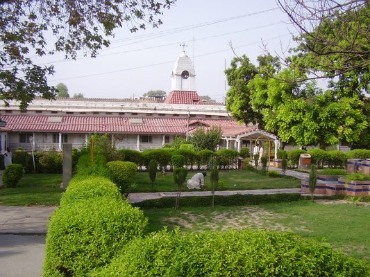 Lady Reading Hospital in Peshawar, where the school roof collapse casualties were taken and the toll was confirmed at 33