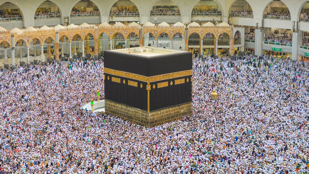 Umrah pilgrims circling the Kaaba at Masjid al-Haram in Makkah, where pilgrims continued Tawaf during heavy rain on Thursday