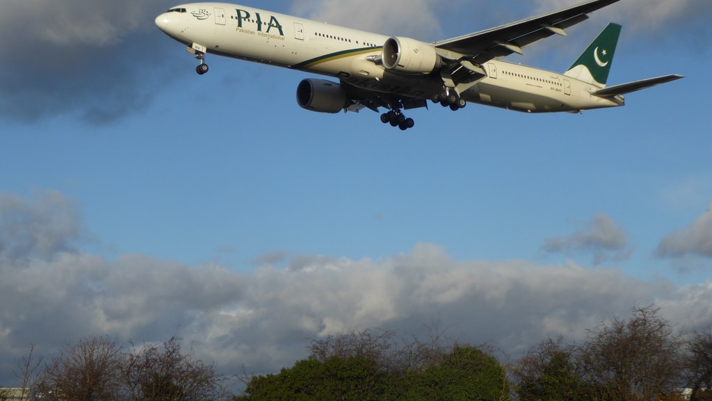 A Pakistan International Airlines Boeing 777 aircraft on approach to London Heathrow Airport